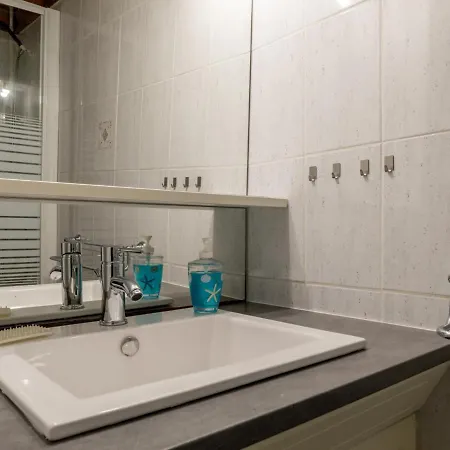 Maison T2 Avec Mezzanine A Plage, Terrasse Et Barbecue - Fr-1-521-82 *